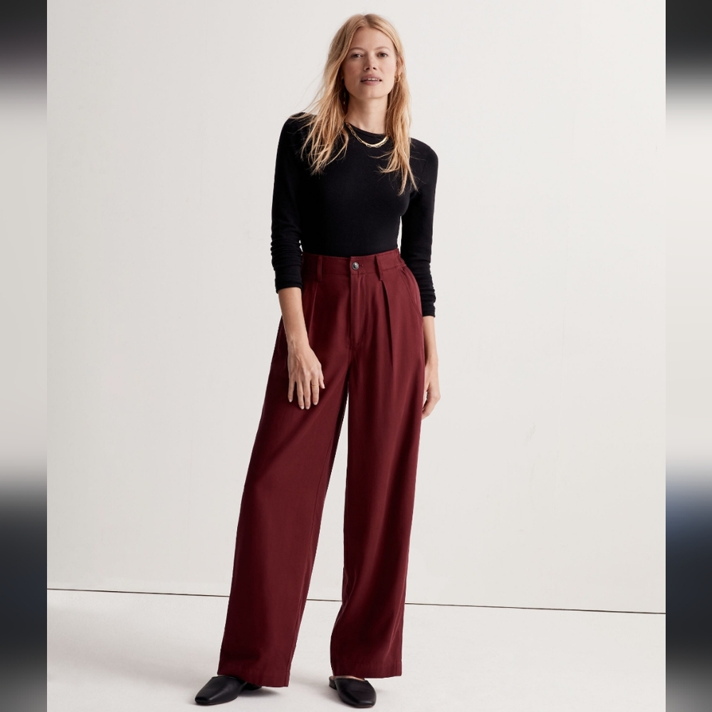 Madewell - The Neale Straight - Leg Pant in Drapeweave - Cabernet - size 2